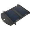 Panneau solaire Xtorm SolarBooster 12 est compacte et s'installe facilement sur votre vélo ou sac à doc