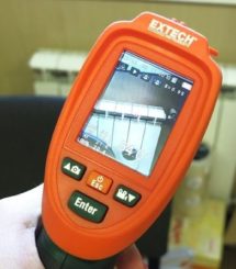Thermomètre vidéo infrarouge Extech VIR50 avec fonction mesure de température avec et sans contact
